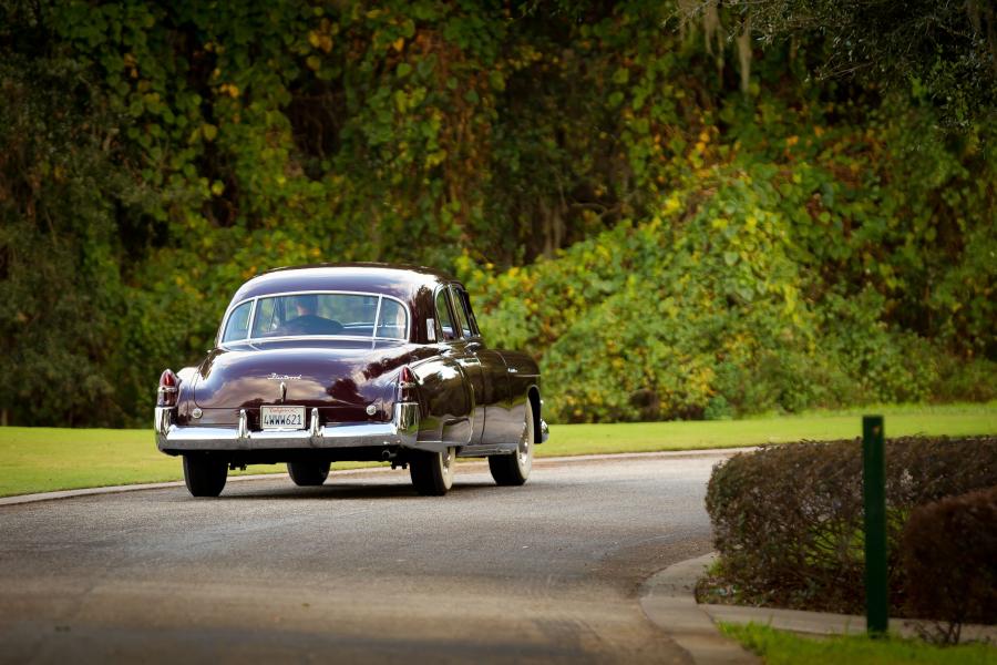  Cadillac Series 60 Fleetwood Special 1949 года  (фото 25 из 26)
